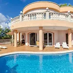 Club Villamar - Riffelt Villa